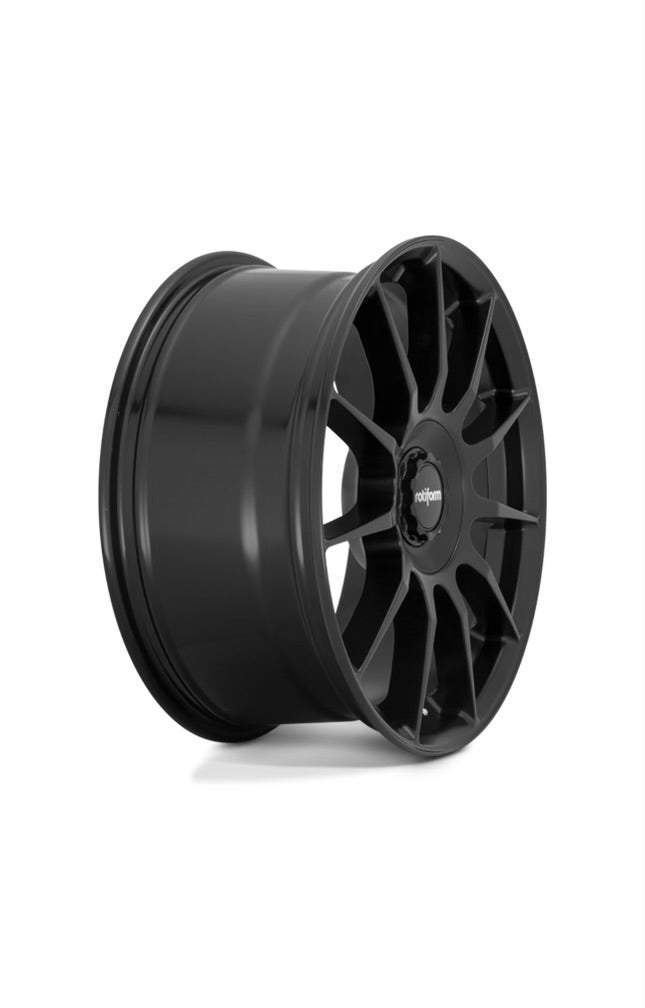 rotiform(ロティフォーム) DTM 19インチ 4本セット Rotiform DTM 19x8.5 5x112 +45 Black Set of 4 (Special Price) – GPO